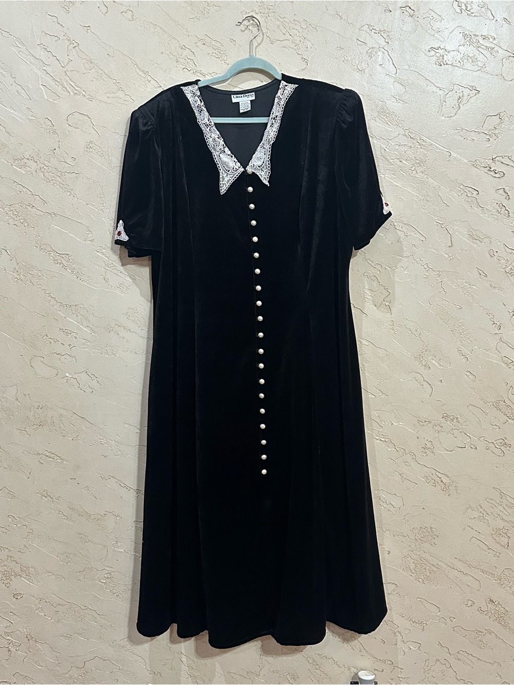 Vintage Ultra Dress New York Black Velvet Dress with Lace Collar Size 22W